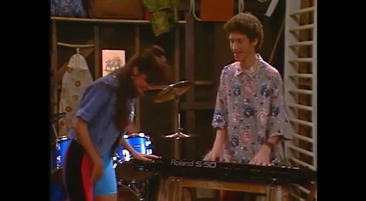 Saved by the Bell: The College Years (TV Series 1993–1994) ⭐ 6.3 | Comedy, Romance