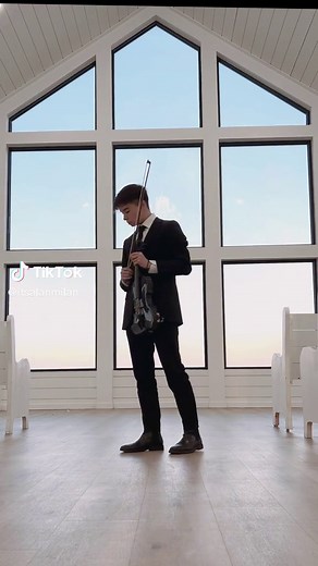 Wedding Vibes Violin Performance by Alan Milan and Max ft. Keshi