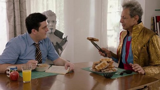 Exclusive: Jeff Goldblum gets toasty in 'Thor: Ragnarok' bonus clip
