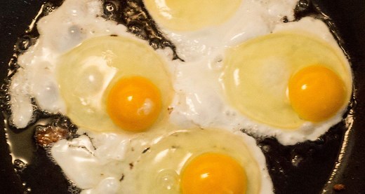 Is frying an egg a chemical change? - Frying Pro