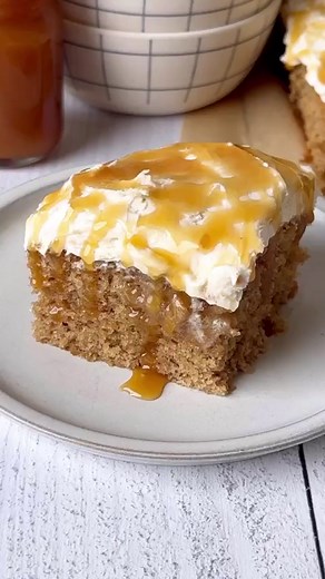 159K views · 2.5K reactions | Sunday Spice Snack Cake Spice cake...