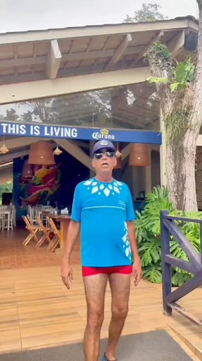 19K views · 690 reactions | S@,cantando com Romero Bastos..... #romerobasroshumorista #humorr #humorviral | Romero Bastos Comediante | Facebook