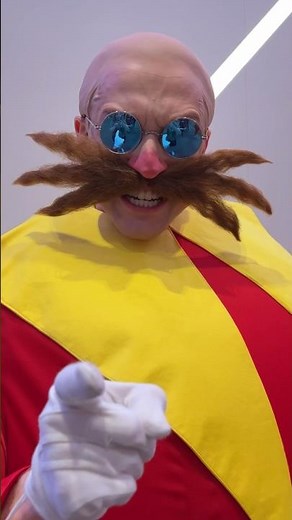 Snooping As Usual I See! - Sonic the Hedgehog