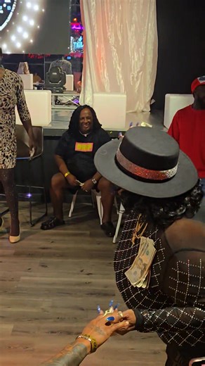 1.2M views · 18K reactions | MISS WANDA ..INVITES EVERYONE..SHE DO NOT DISCRIMINATE.. HAPPY SOLAR RETURN MRS. PEACHES I DON'T OWN NO RIGHTS TO THE MUSIC BEING PLAYED.. CARRYON | Sheila Mosley | Facebook