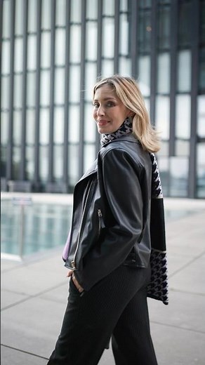Sophye Gassmann in den neuen Herbst-Essentials von QVC - Wow! #style #fashion #qvcdeutschland