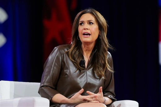 Gov. Sarah Huckabee Sanders says Arkansas restaurant told her to leave