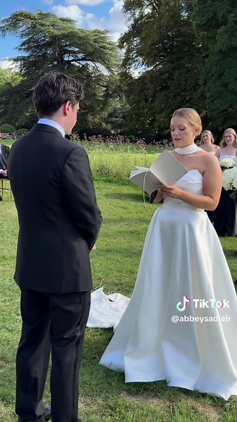 Heartfelt Wedding Vows from a Bride in Paris