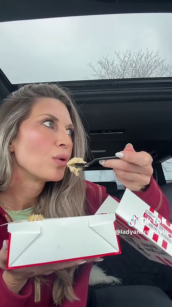 @KFC potpie #fastfood #review #comfortfood | food review