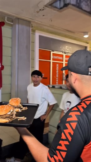 THEFAT.BURGER on Instagram: "Gang gang Alor Setar lain boleh dah mai try jugak! Menu ni sebulan sahaja 🍔 Available : 13/1 - 15/2 #thefatburger #prosperityburger #penangfood #penang #fyp"