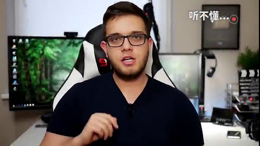 外国小哥GPD WIN 2玩魔兽世界、英雄联盟、吃鸡，这次可以碾压任天堂switch了吧