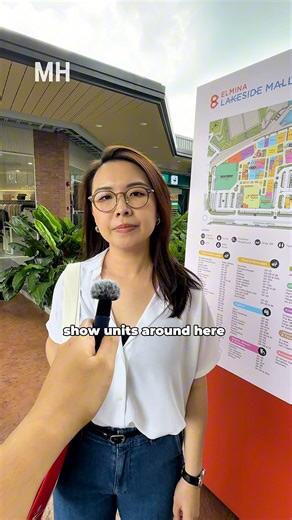 Met this interior designer for Elmina Ridge 2 and ended up getting a full house tour 😍 This 24x70 superlink home is bright, airy, and thoughtfully designed for families: -Indoor skylight garden for natural light -Understairs play area for the kids -High ceiling family space -Solar panels with battery energy storage system Only 30 mins from PJ and easy access to GCE & DASH. Check this place out! Sign up here 👉 https://tinyurl.com/3thswxxe 📍City of Elmina #MalaysiaHomie #ElminaRidge2 #CityofElm