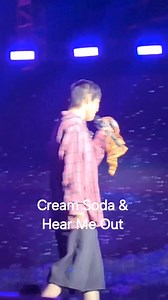 [UPDATE] #SUHO singing Don't Go, MAMA, Cream Soda and Hear Me Out with Indonesian EXO-Ls ♡ Hôm nay các EXO-L ở Indo được hát các bài hát của EXO với anh Junmyeon. Không hề ghen tị chút nào luôn 🥹 Cre: @zkdlinpf, @amyeonda -L- | FC SUHO EXO - Vietnamese Aquatics