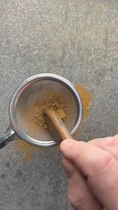 399K views · 3.3K reactions | Sifting limonite before grinding it into pigment. #waclawwantuch #handmadepaint #limonite #earthyellow #naturalpigment #pigmentpreparation #quietcraft #traditionalmethods #studiofocus | Wacław Wantuch | Facebook