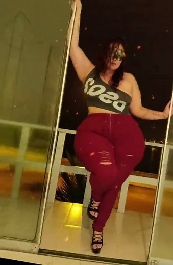 🔥🔥 #bbwmodel #curvybodies #bbw #curvy #mujeresqueinspiran #modelo #curvy #bbw #dtmf #latina