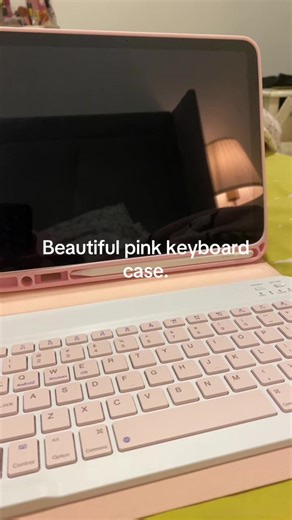 Amazing Pink Keyboard Case Unboxing for iPad