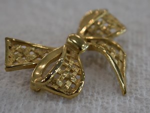 Bow Gold Detailed Brooch Pin - Etsy