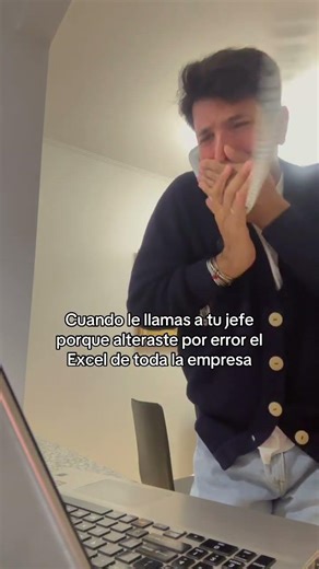 Cuando llamas a tu jefe xq alteraste por error el Excel de toda la empresa #humor