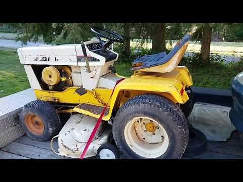 1974 Cub Cadet 128 Lawn Tractor