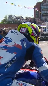 Paul Jordan is leading us away on the @MonsterEnergy Supersport TT Race 1 💪 | Isle of Man TT Races