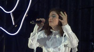 50 Best Overthinking Songs for IG Reels & Stories