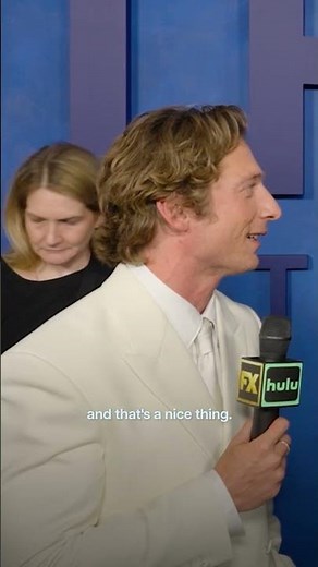 Interviewing the cast of The Bear at the season 5 premiere #TheBear