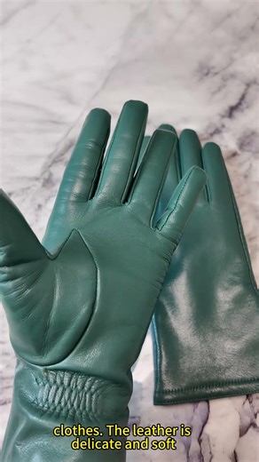 100% wool lining soft gloves with flexible touch screen function #leather #fashion #gloves