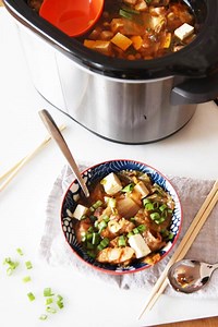 Slow Cooker Kimchi Soup (super easy recipe)