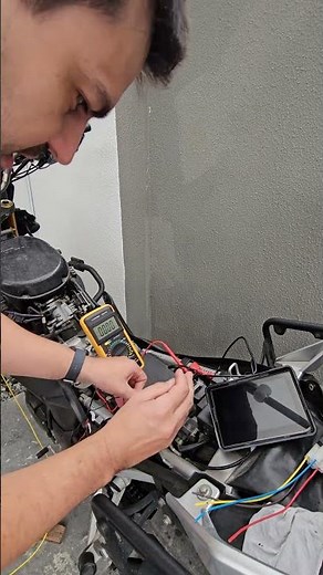 How to install a multimedia system on a motorcycle