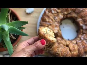 Monkey Bread mit Marzipan und Mohn