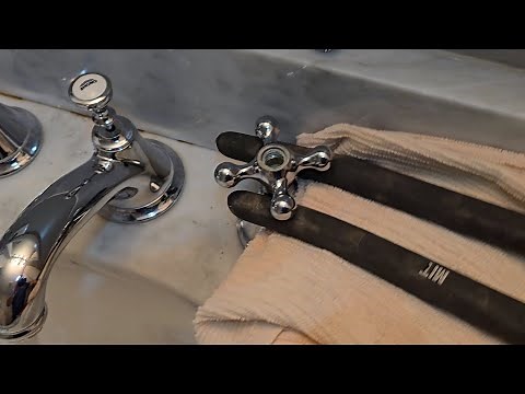 Remove Grohe faucet handle. Remove Grohe cartridge. No screw handle version.