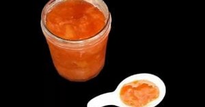 Confiture fraises et rhubarbe