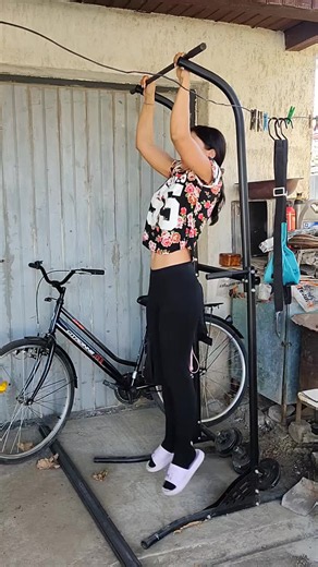 Home Calisthenics Workout for Strong Women
