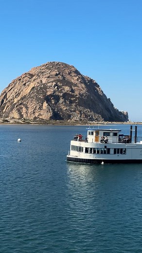 We’re swooning over the waterfront at Anderson Inn in Morro Bay CA. 😍 Would you book a stay at this Central California gem? 💎 Watch our full itinerary video to plan your perfect weekend on the Central Coast: https://bit.ly/3RXYcrR 📍SLO CAL | Visit California