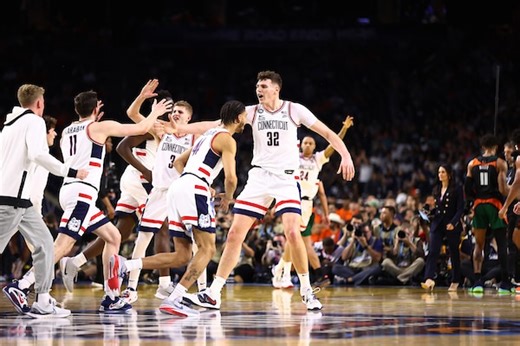 UConn rolls again in double-digit win, advances to national title game