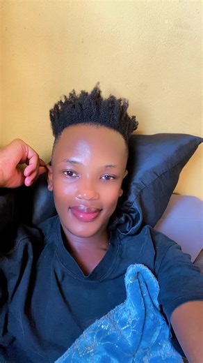 Bafwethu ngihlezi ngiphupha ngiphalaza and kuba into ebolile, what does that mean ? 😔