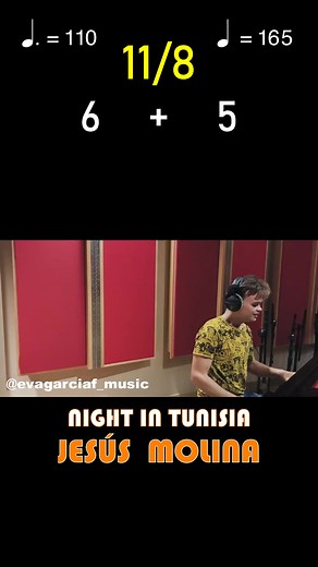 Polimetría Horizontal en Night in Tunisia