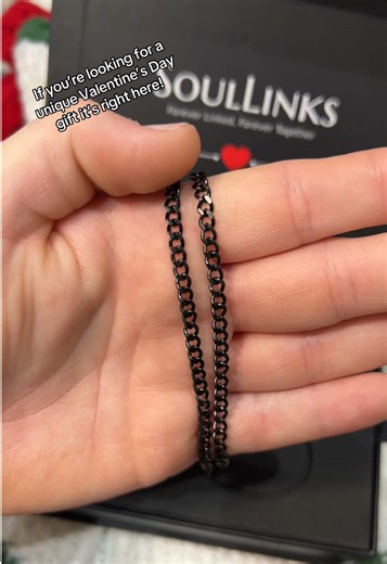 These sewing bracelets aren’t expensive and they’re not flashy. They’re just the perfect reminder of two people’s love for each each other. #permanentbracelet #permanentjewelry #valentinesdaygiftideas #valentinesdaygifts #couplesbracelets