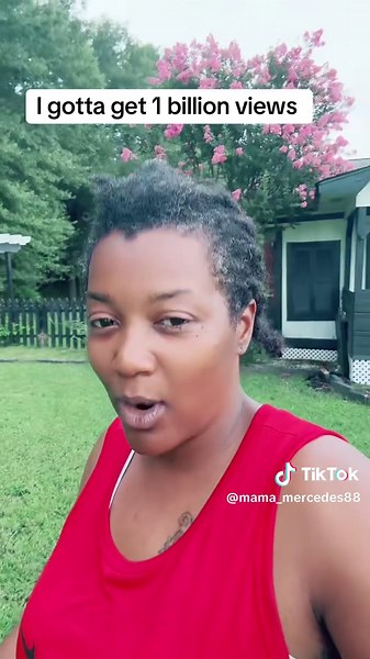 Big Mama (@mama_mercedes88)’s video of popo and mama