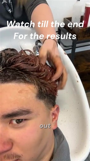 Exploring the Split Dye Hair Trend