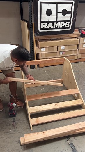 Building a 3ft quarter pipe‼️🔨 #skatelife #skate #skateboarding #oc #ramps #prefab #woodwork #woodworking #carpentry