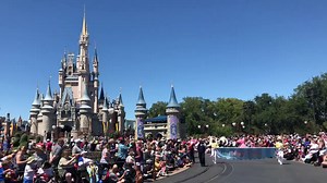 71K views · 3.9K reactions | We hope you enjoy the 2019 Disney World Easter Parade from the Magic Kingdom! www.chipandco.com | Chip and Company | Facebook
