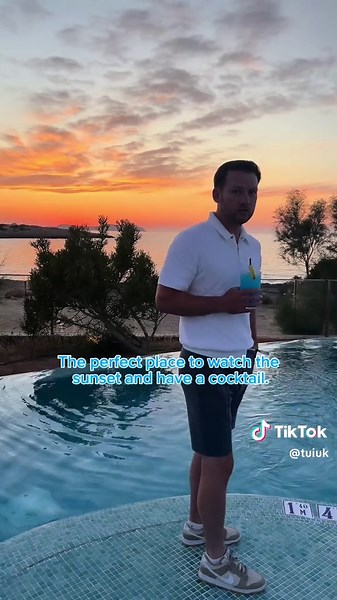 Perfect Pool Day Tips from The Pool Guy