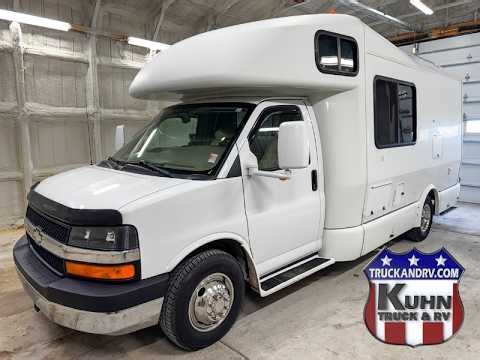 2009 Born Free 22RD Class C RV Motorhome FOR SALE truckandrv.com
