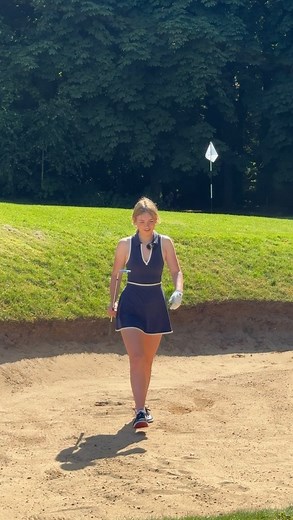 Anna Halliday on Instagram: "This round was my 5 woods time to shine 🙃 #beginnergolfer #golffail #womensgolf #golflife"