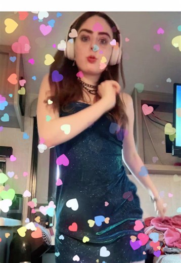 Pretty bumble bee!$🌞🍒✨❤️‍🔥🐝✨#like #share #follow #thankgod #blue | bee