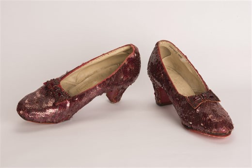 ‘Wizard of Oz’ ruby slippers once stolen in museum heist now up for auction