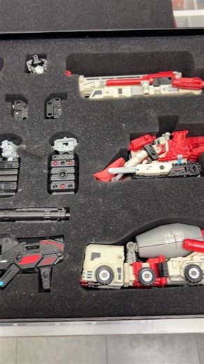 #transformers #Devastator #marvellegends #mcfarlanedcmultiverse #spiderman #batman #quakecollectibles #waxpaxquake #vintageshop #vintagestore #recordstore #vinylrecords #collectiblesstore #vintagetoystore #toystore #toys4sale Always OPEN 12pm to 7pm 6 days a week, closed Mondays. Call the store for Questions or come in. 847 230 9899 or 847 874 4859 | Waxpaxquake