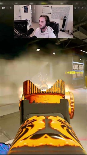 How is he making it look so easy? #callofduty #warzone