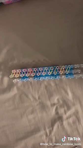 Easy Rainbow Loom Bracelets Tutorial