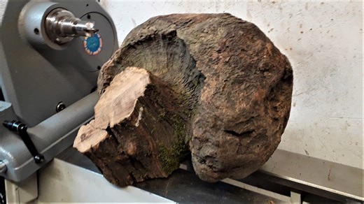 How a mushroom-shaped burl becomes a polished oak bowl